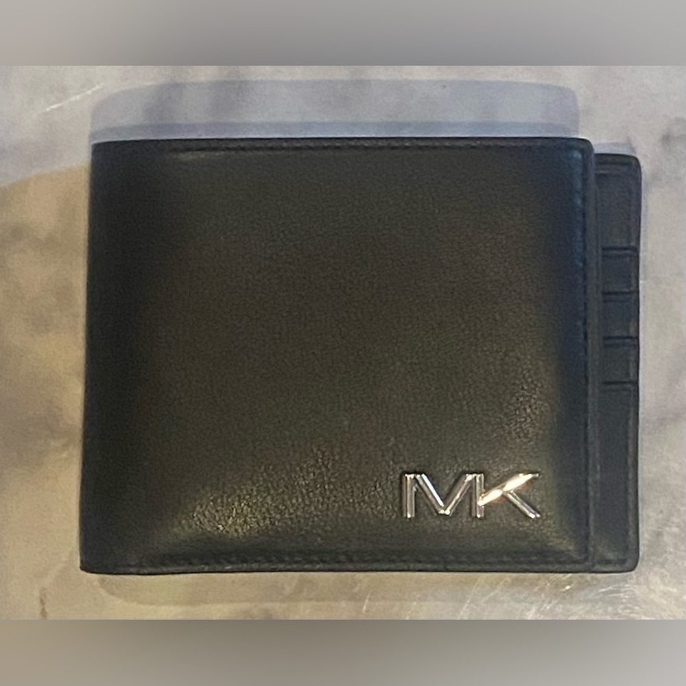Michael Kors Leather Black Wallet